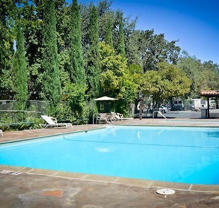 Casa De Fruta Cabins, Inn & Rv Park Холлистер Экстерьер фото